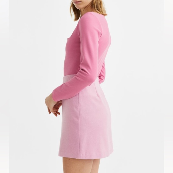 H&M NWT Womens Fitted Jersey Top Pink Size Small - Picture 3 of 5